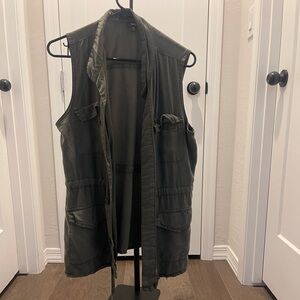 Army Green  vest with pockets